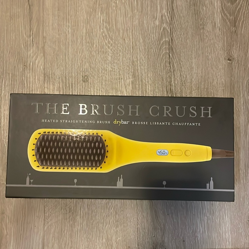 Drybar Brush Crush Heated Straightening Brush